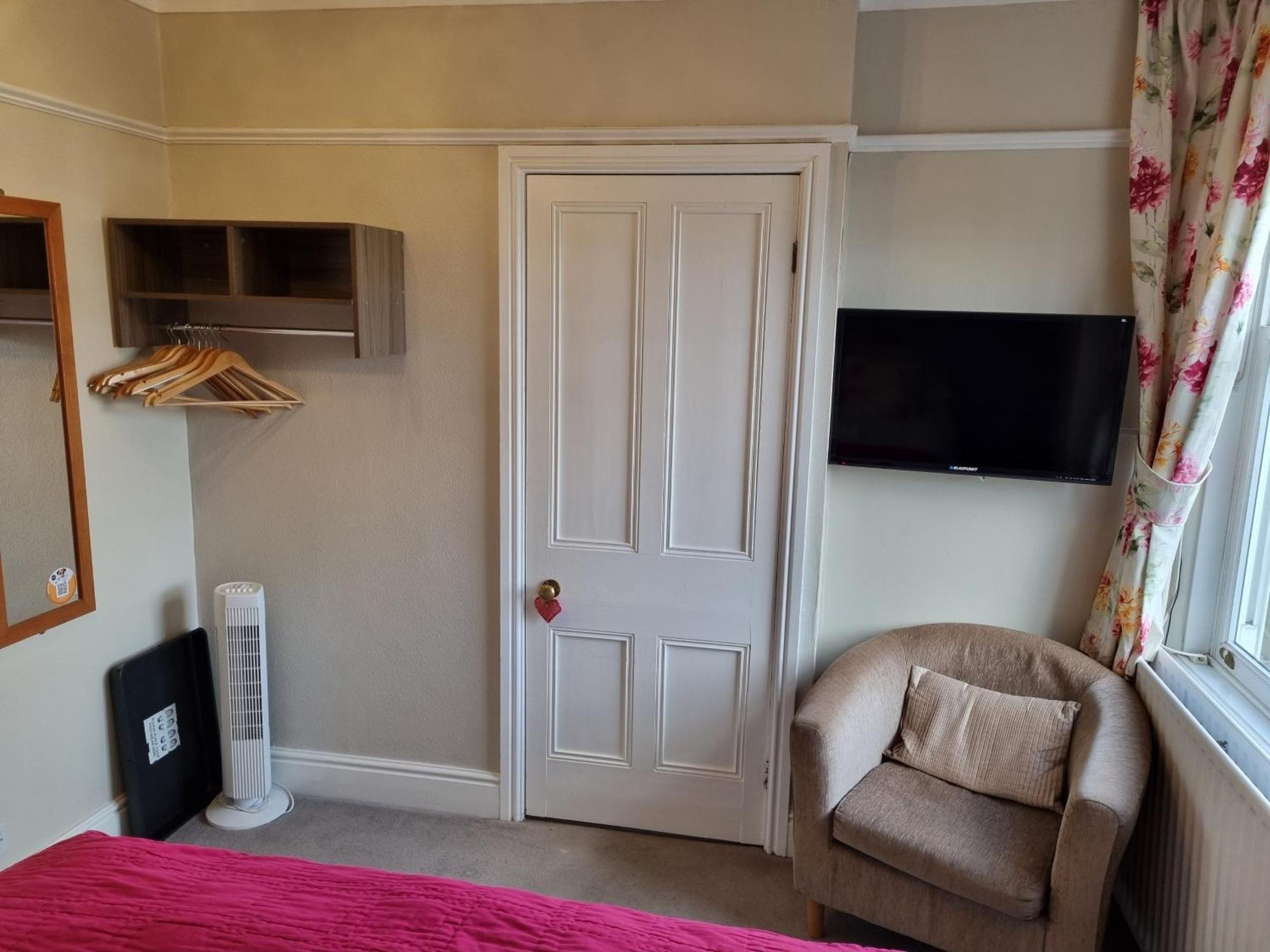 ווינדרמר Montfort Cottage Guest House מראה חיצוני תמונה