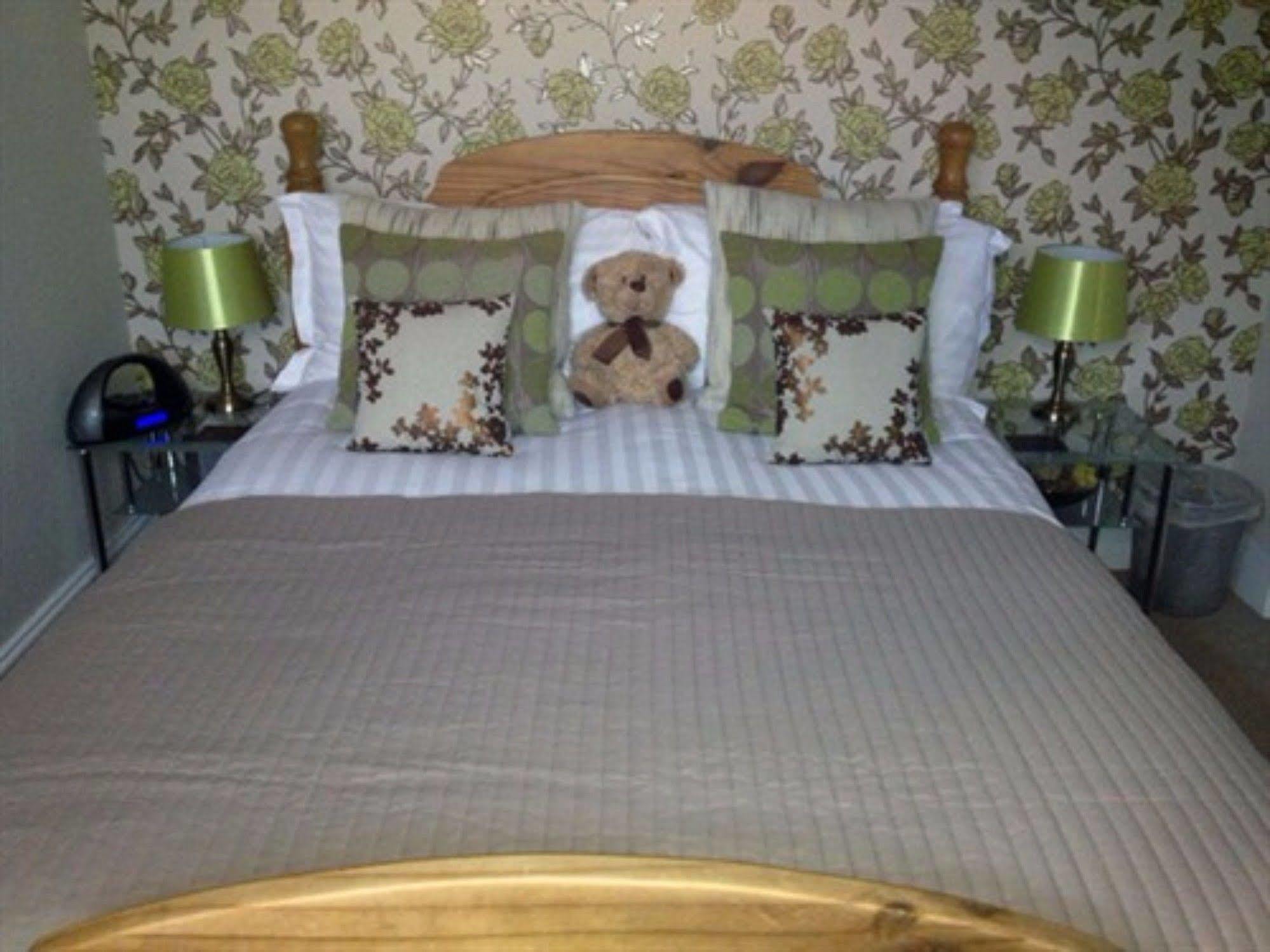 ווינדרמר Montfort Cottage Guest House מראה חיצוני תמונה